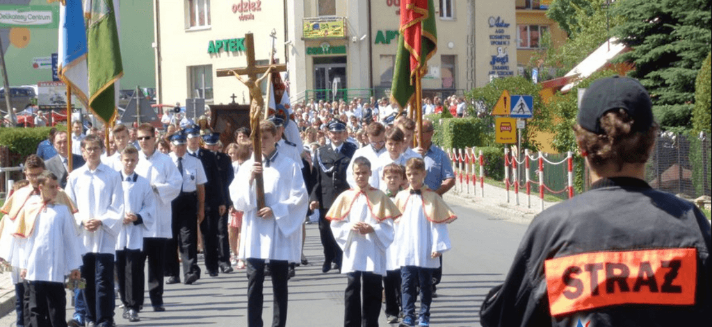 PROCESJA NA BOŻE CIAŁO